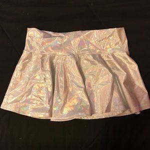 Holographic Skirt