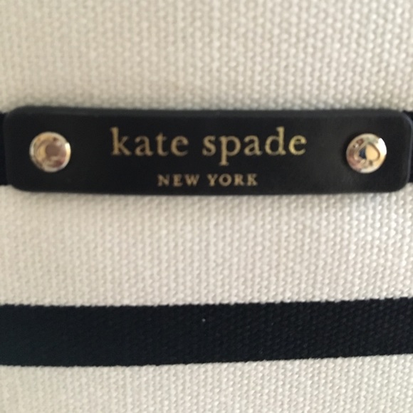 NWT Kate Spade *QUEEN BEE* Canvas Tote - Picture 5 of 6