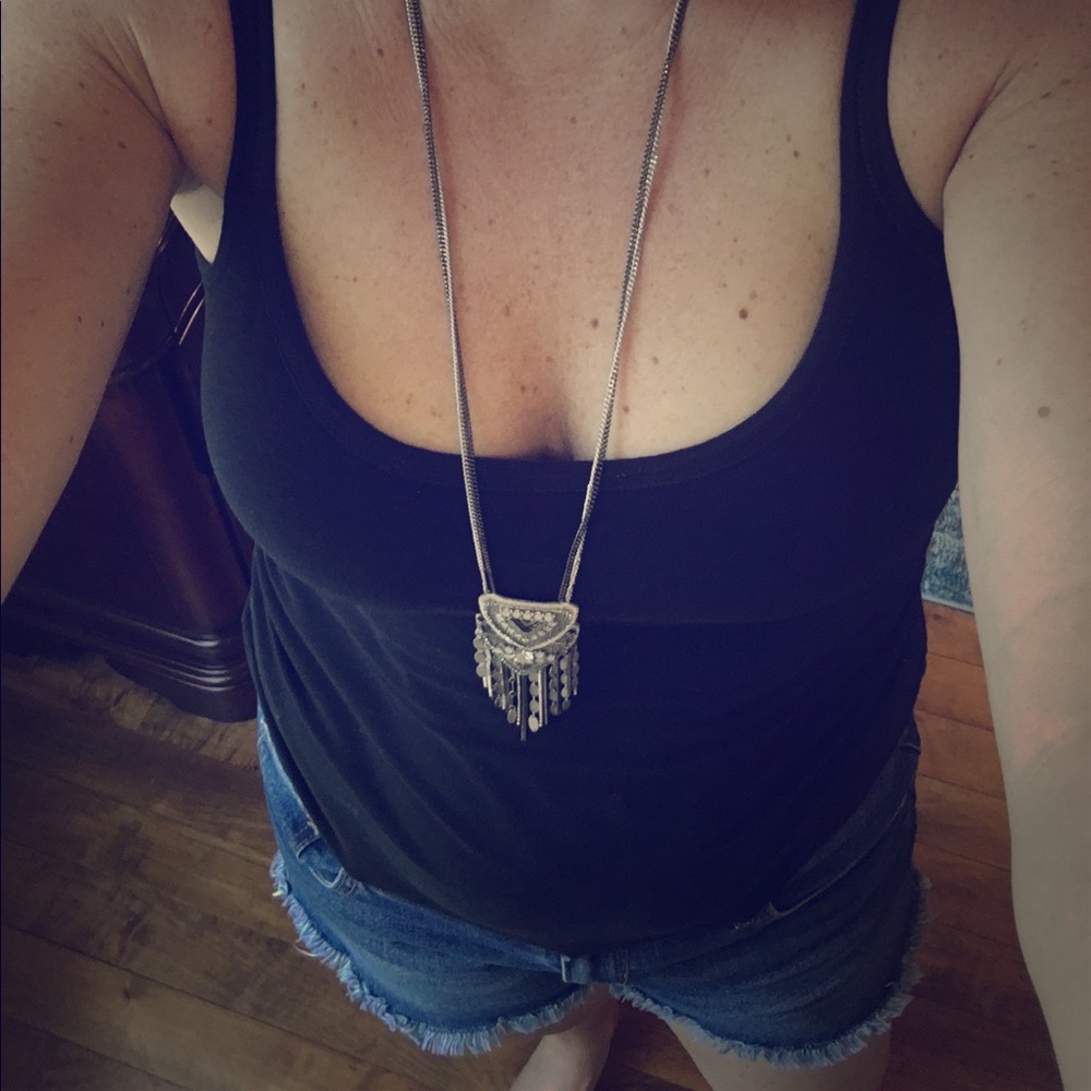 Stella and Dot Chiara pendant necklace