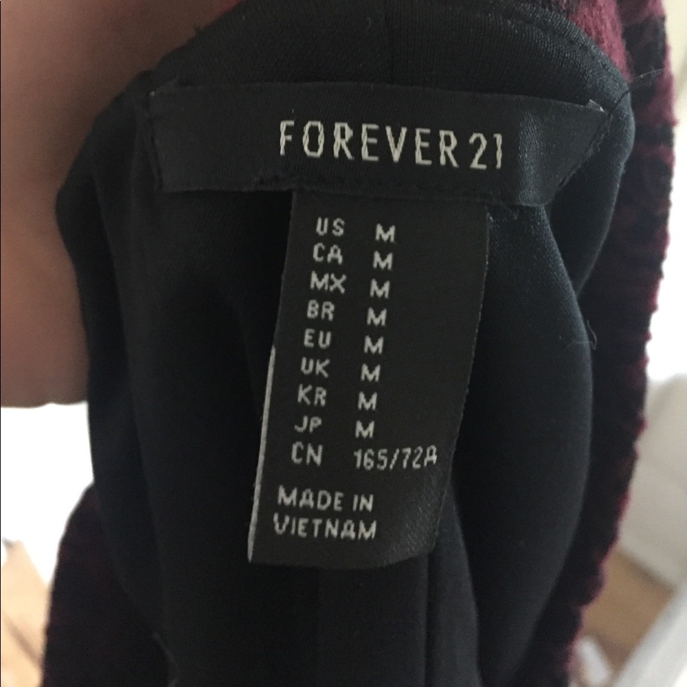 Forever 21 M skater skirt