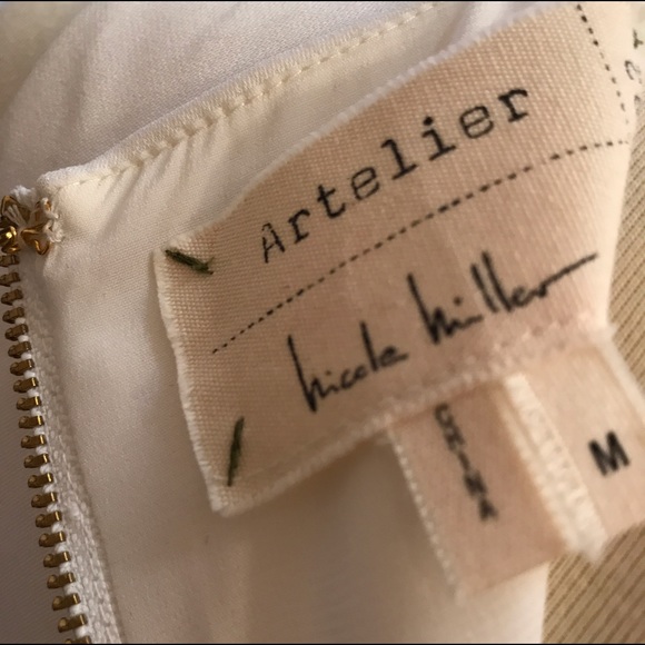 🛍Nicole Miller Sleeveless Ivory Crop Top. - Picture 5 of 7