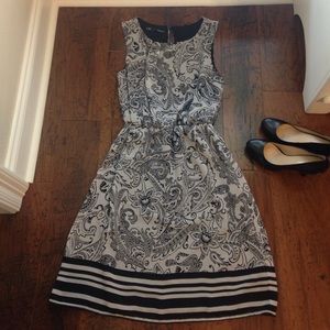 Sale!! Beautiful black and white Maurice's dress