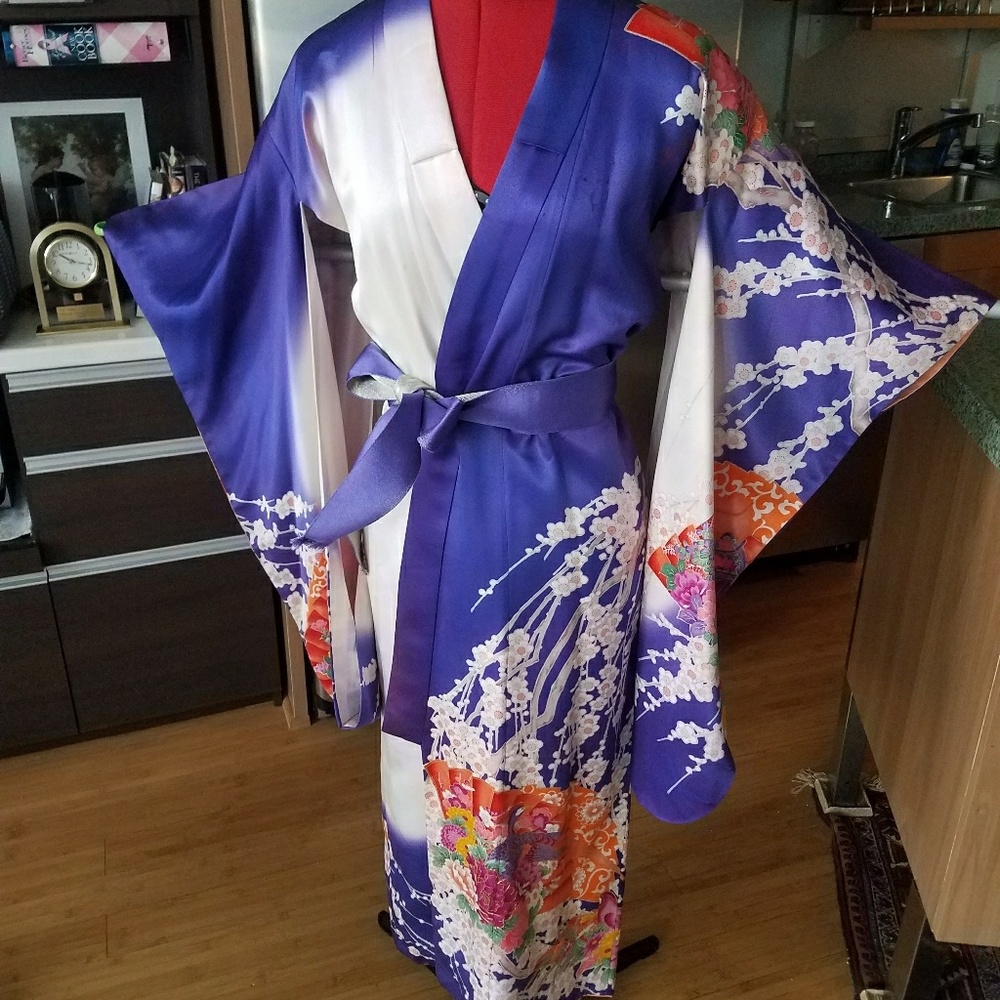Kimono Style Long - sleeved Robe