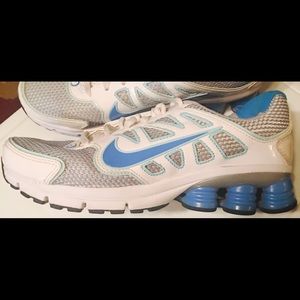 Nike Shock Qualify 2