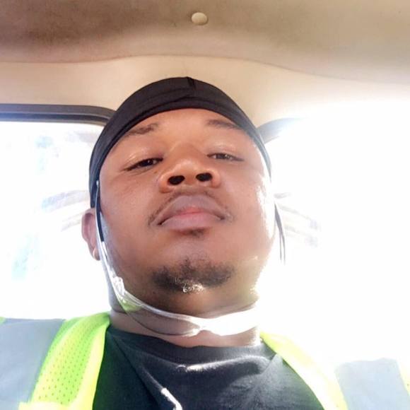 Meet your Posher, Chuck - Picture 1 of 1