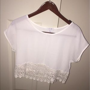 Delia white top