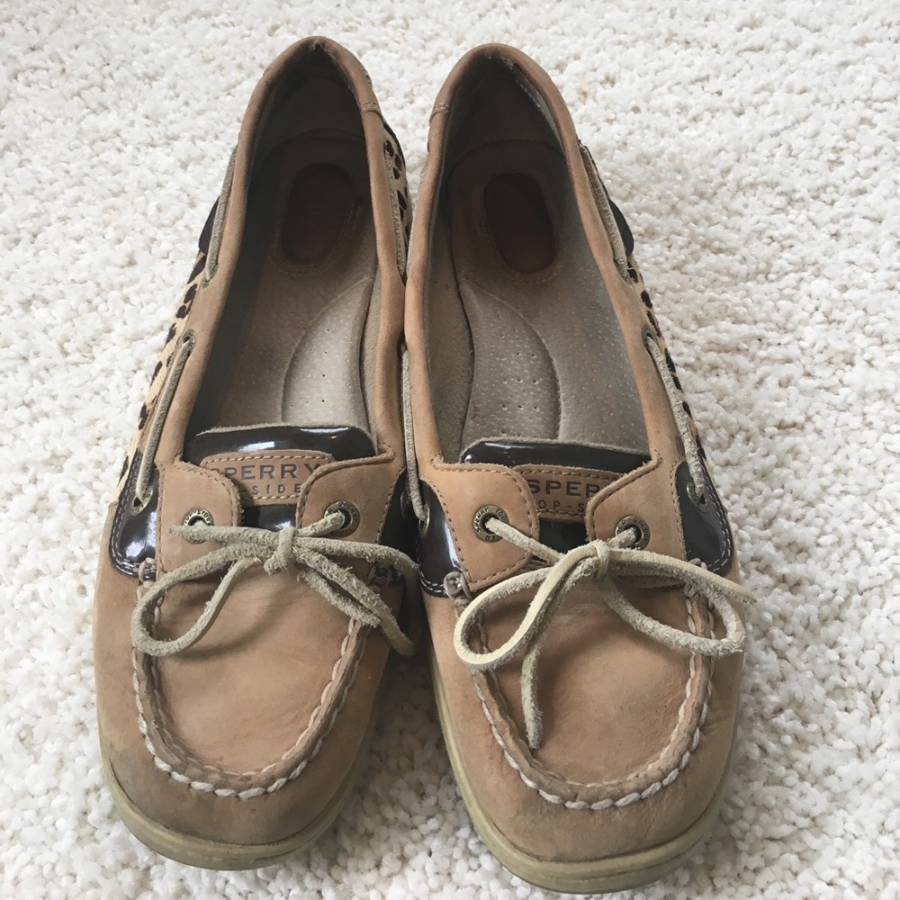 Sperry topsiders