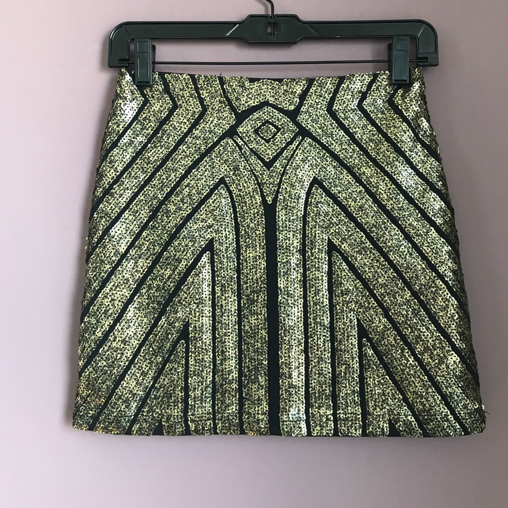 Black & Gold Sequin Mini Skirt NWT