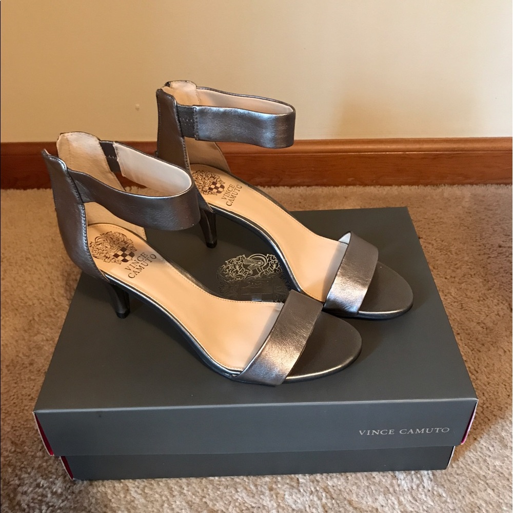 Vince Camuto VV-Marleen Pump