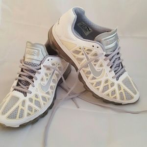 Nike Air Max Size 6.5Y