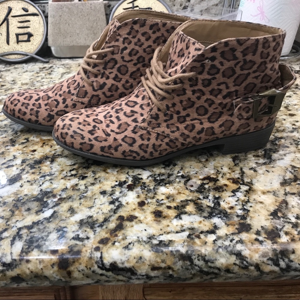 Forever 21 Cheetah Print Booties