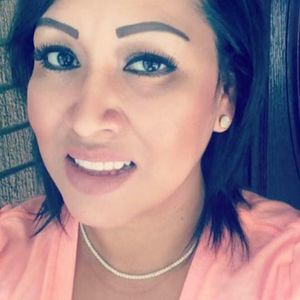 Meet your Posher, Effie