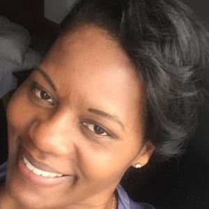 Meet your Posher, Stacy