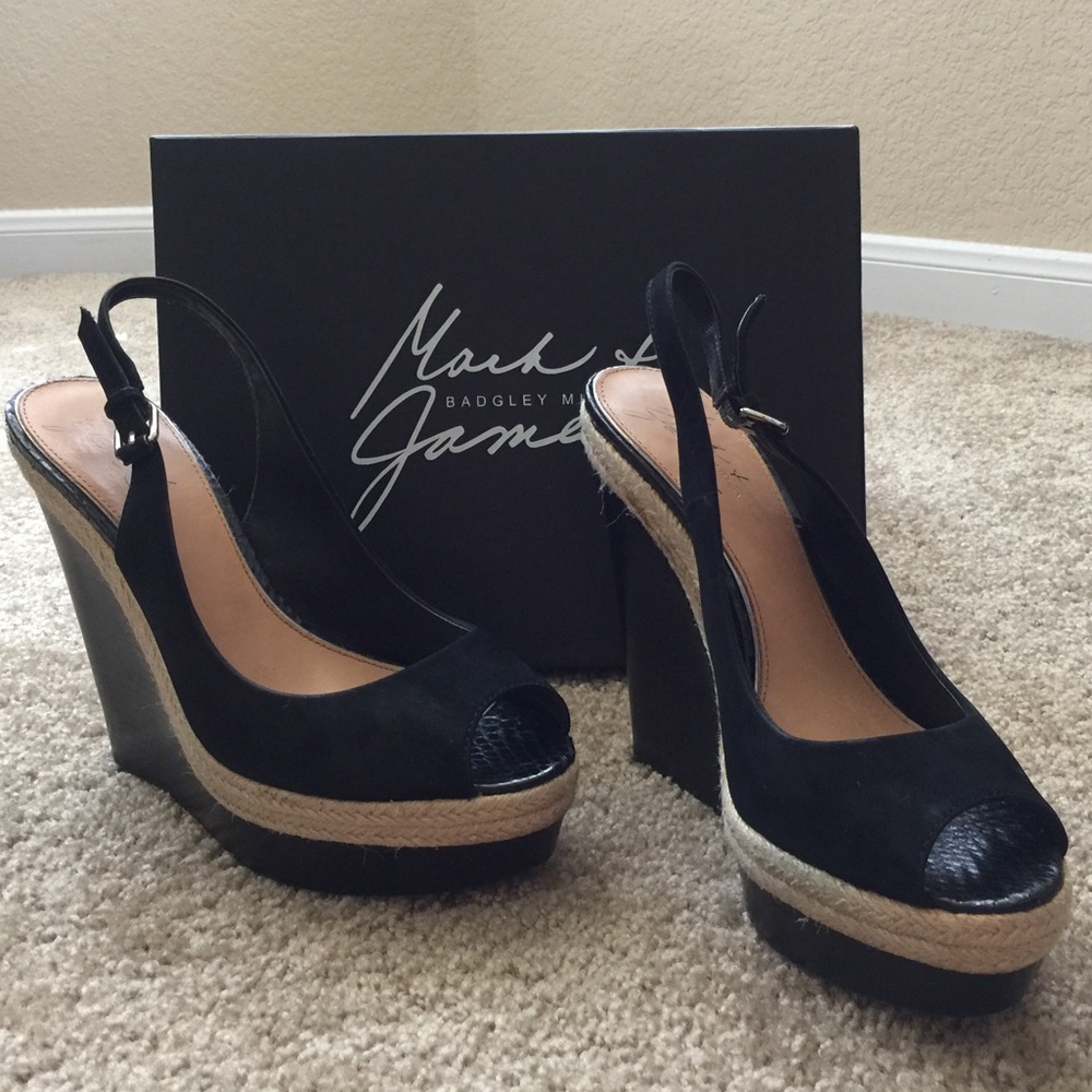 Badgley Mischka Mark & James Magnolia Wedge Heels