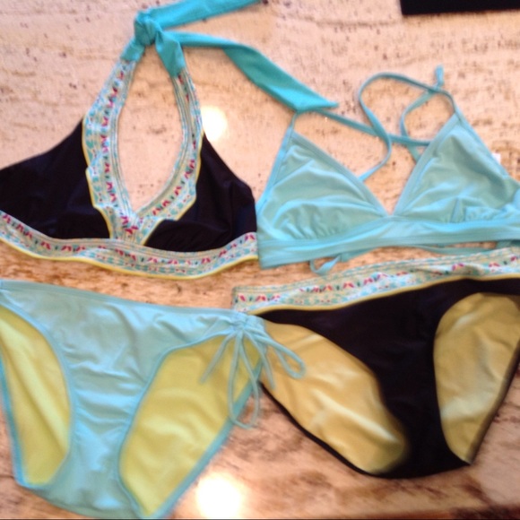 Athleta bikinis size small - Picture 7 of 7