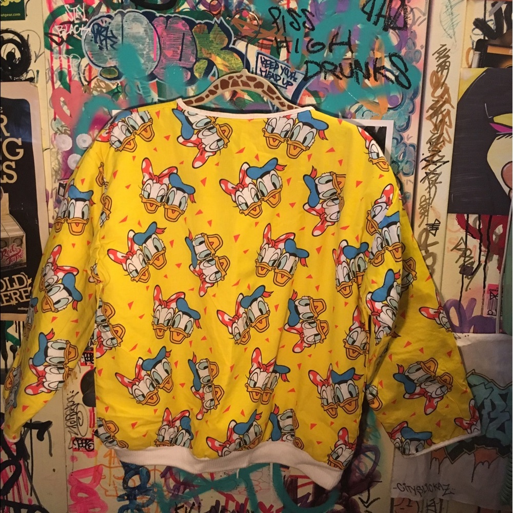 VINTAGE DISNEY SWEATER