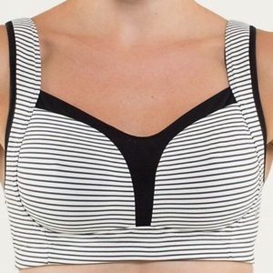 Lululemon Tata Tamer