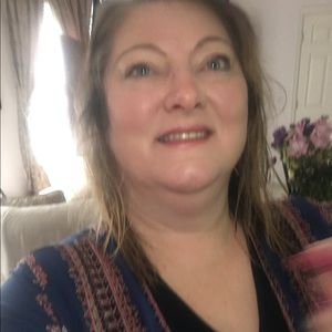 Meet your Posher, Christy