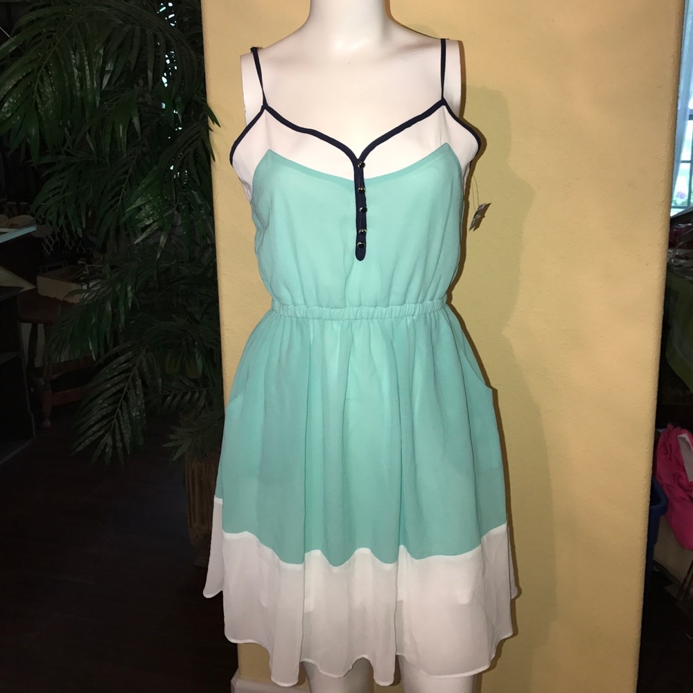 CHARMING CHARLIE DRESS SZ S