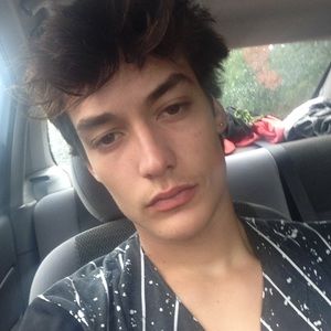 Meet your Posher, Cody