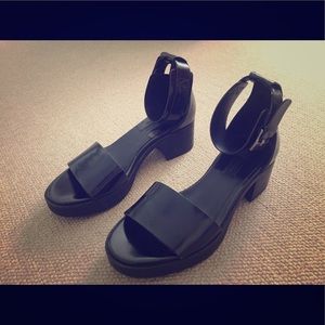 Zara black chunky heel sandals