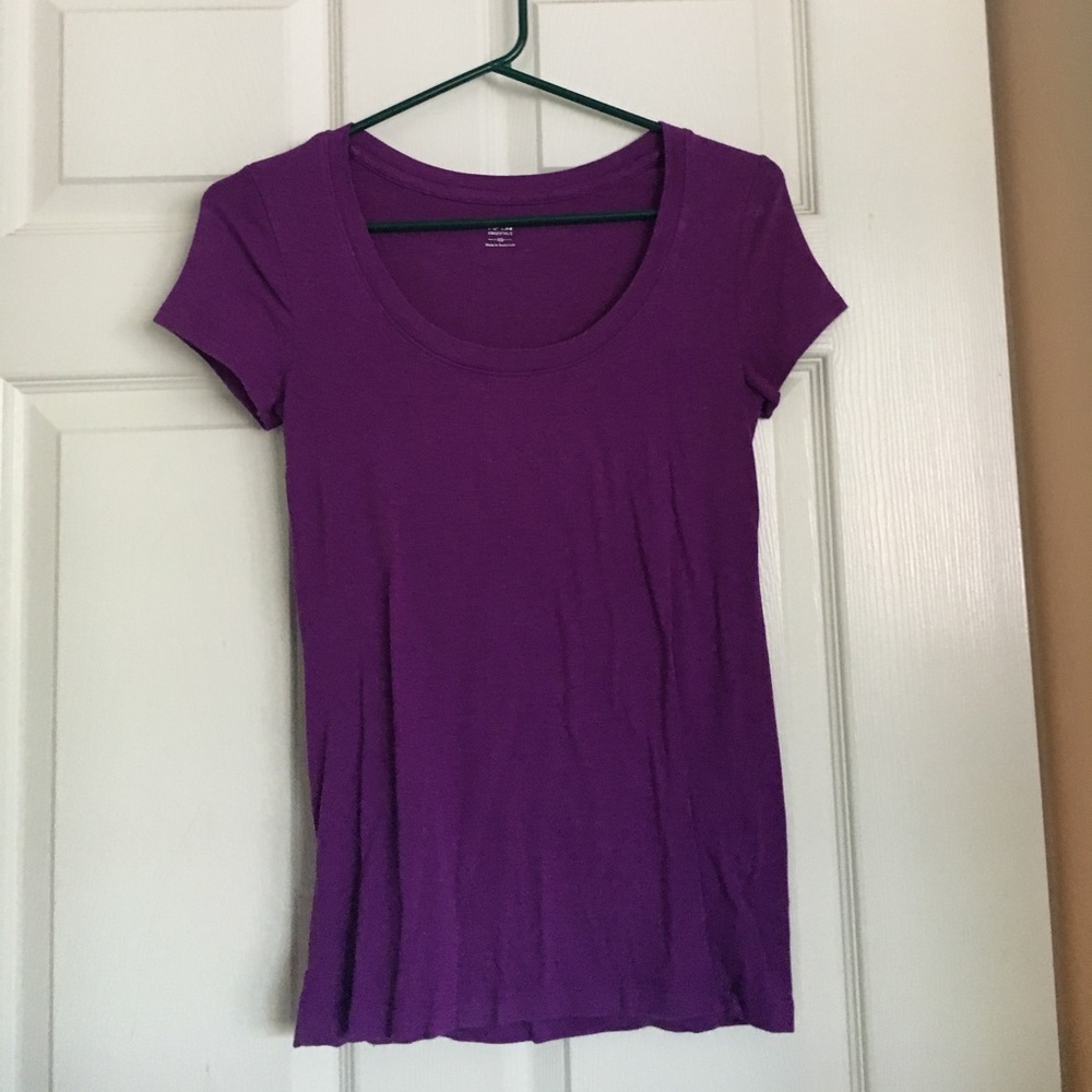 Short sleeve top