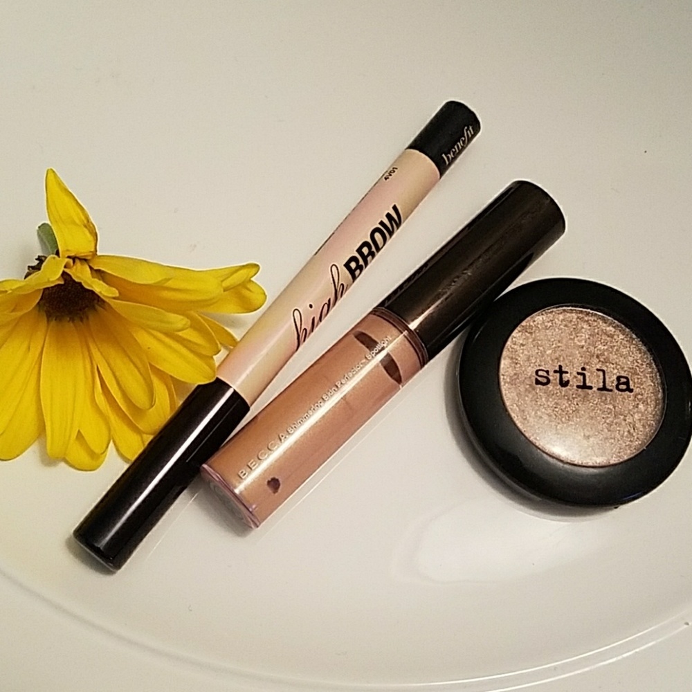 Stila Eyeshadow- becca highlighter- benefit high