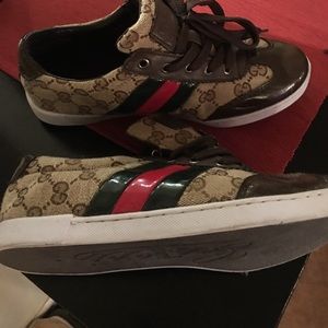 Gucci shoes