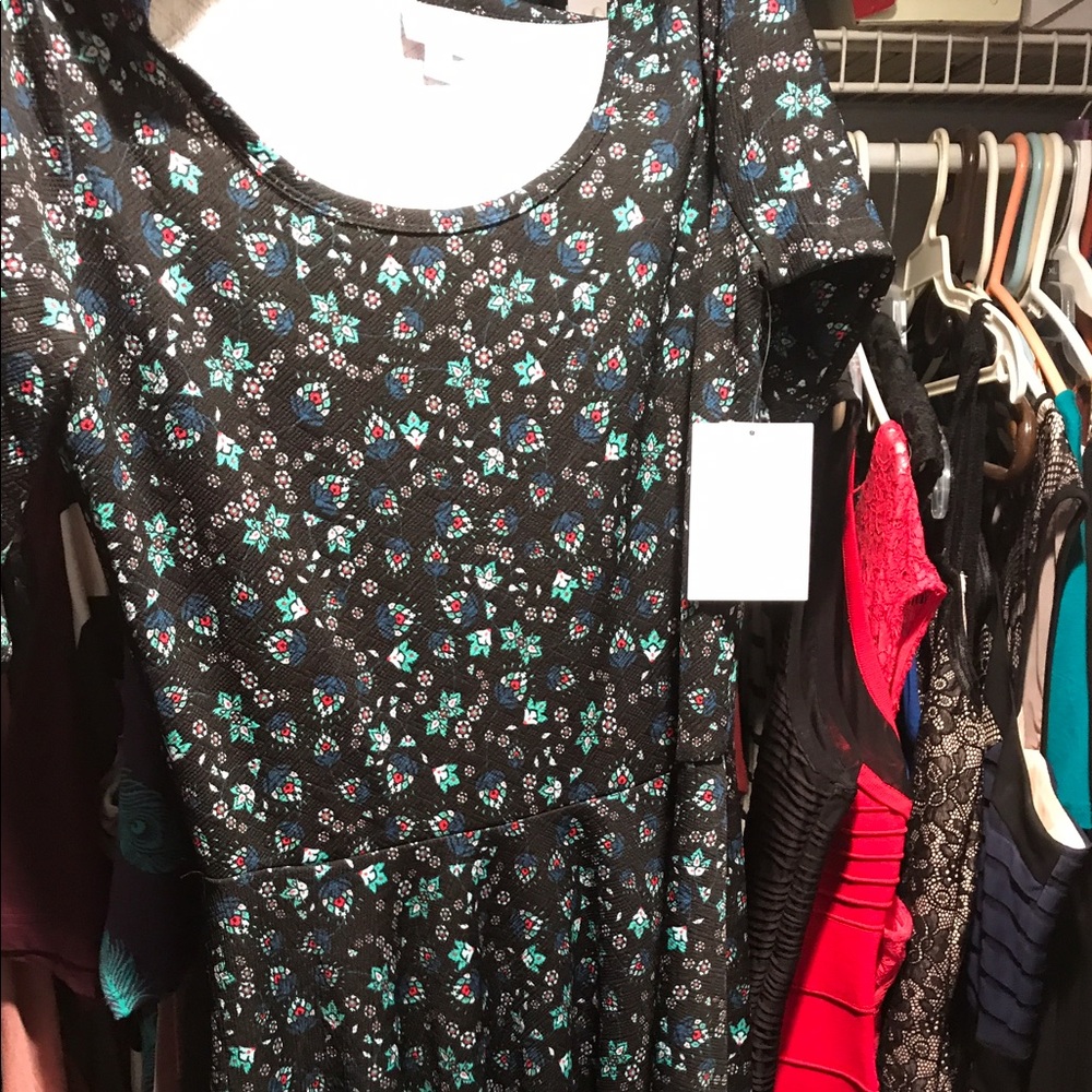 Lularoe nicole