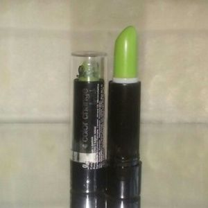MOOD Green Color Change Lip Stick