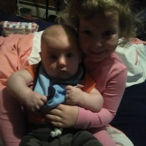 Meet your Posher, Crystal