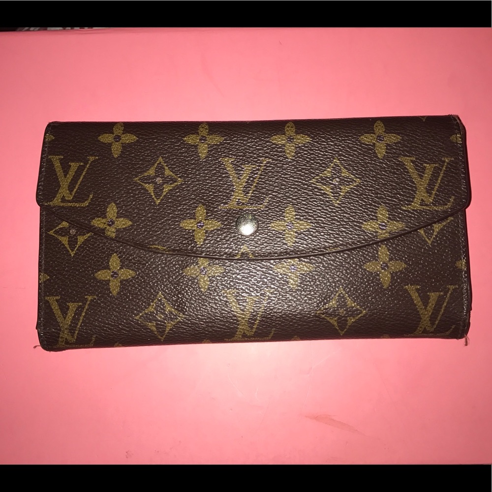 Louis Vuitton Wallet