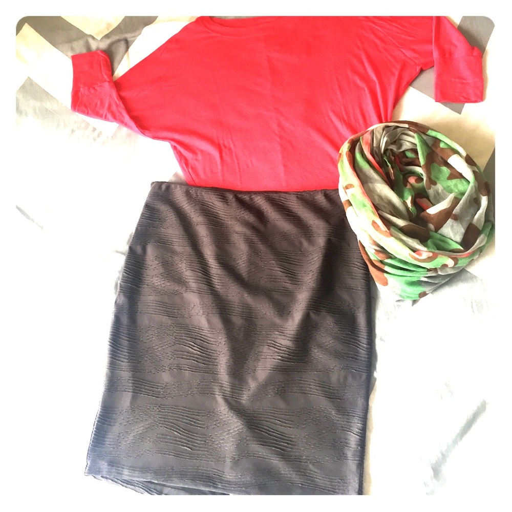 Mossimo grey textured pencil skirt