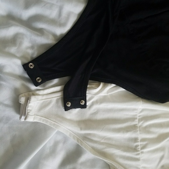 DELIGHTED BLACK LACE UP BODYSUIT - Picture 5 of 6