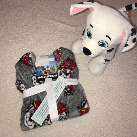 50 off Nickelodeon Other *NWT toddler boys Paw Patrol robe in 4T/5T