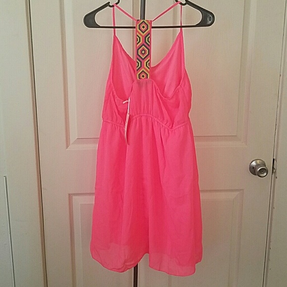 Neon pink summer dress - Picture 2 of 3