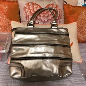 Silver purse (123)