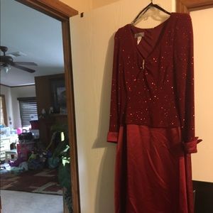 Size 14 red Formal patra dress