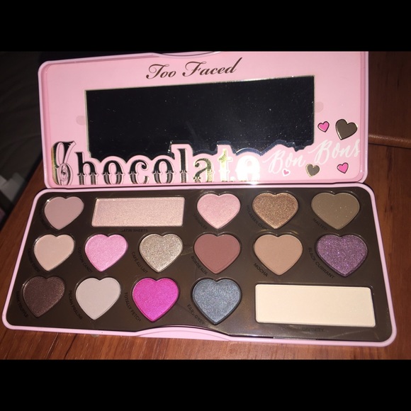 NWT Too Faced Chocolate Bon Bon palette - Picture 4 of 5