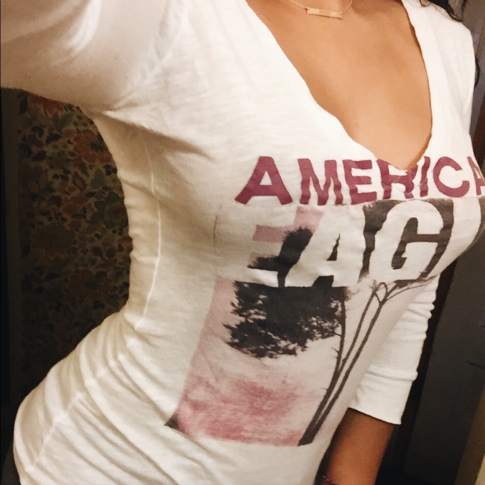 American Eagle 3/4 sleeve shirt