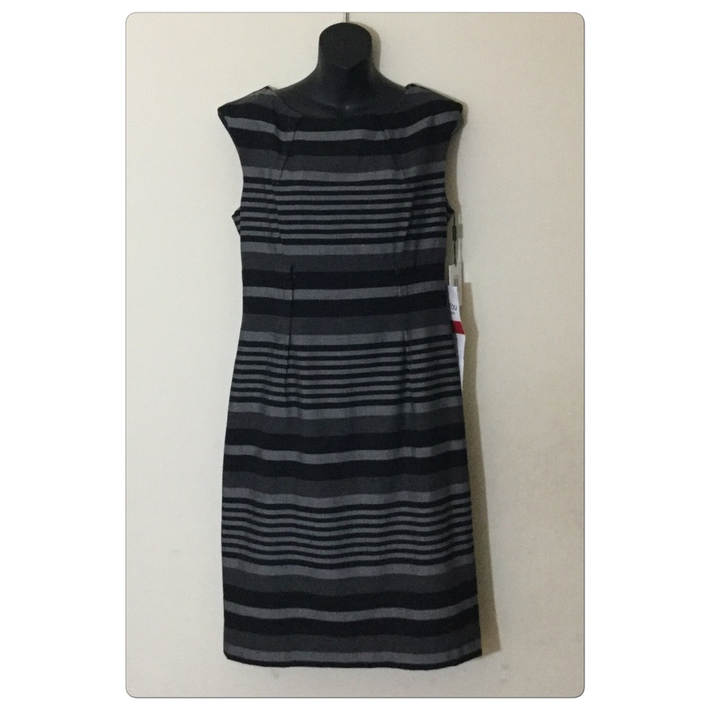 Sleeveless Calvin Klein Dress