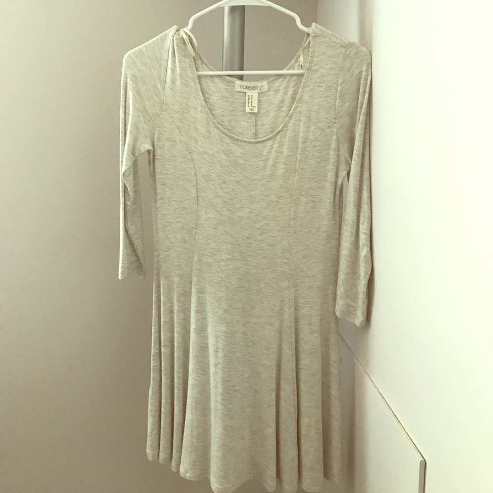 Dress - Picture 1 of 1