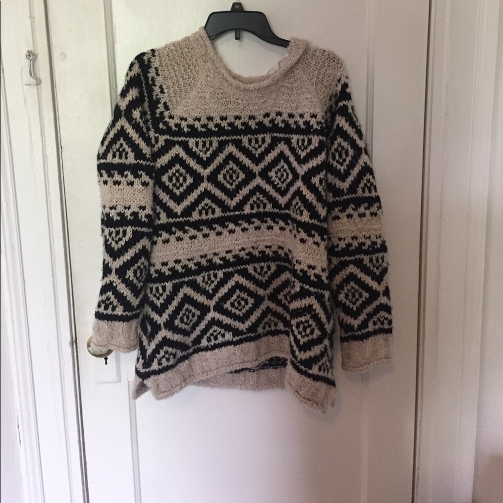 Over sized sweater! Size L forever 21