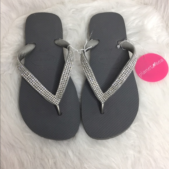 Havaianas Shoes - NWT Havaiana Gray Crystal Embellished Sandals Havaianas Shoes - NWT Havaiana Gray Crystal Embellished Sandals