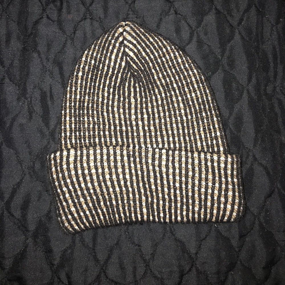 2 FOR 1 Two colored Beanie AA