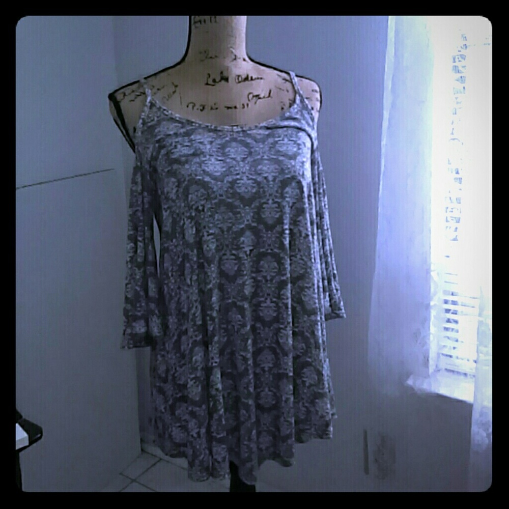 Grey Lose chic top