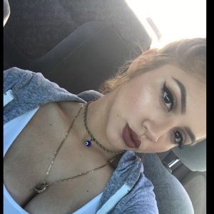 Meet your Posher, Carmen