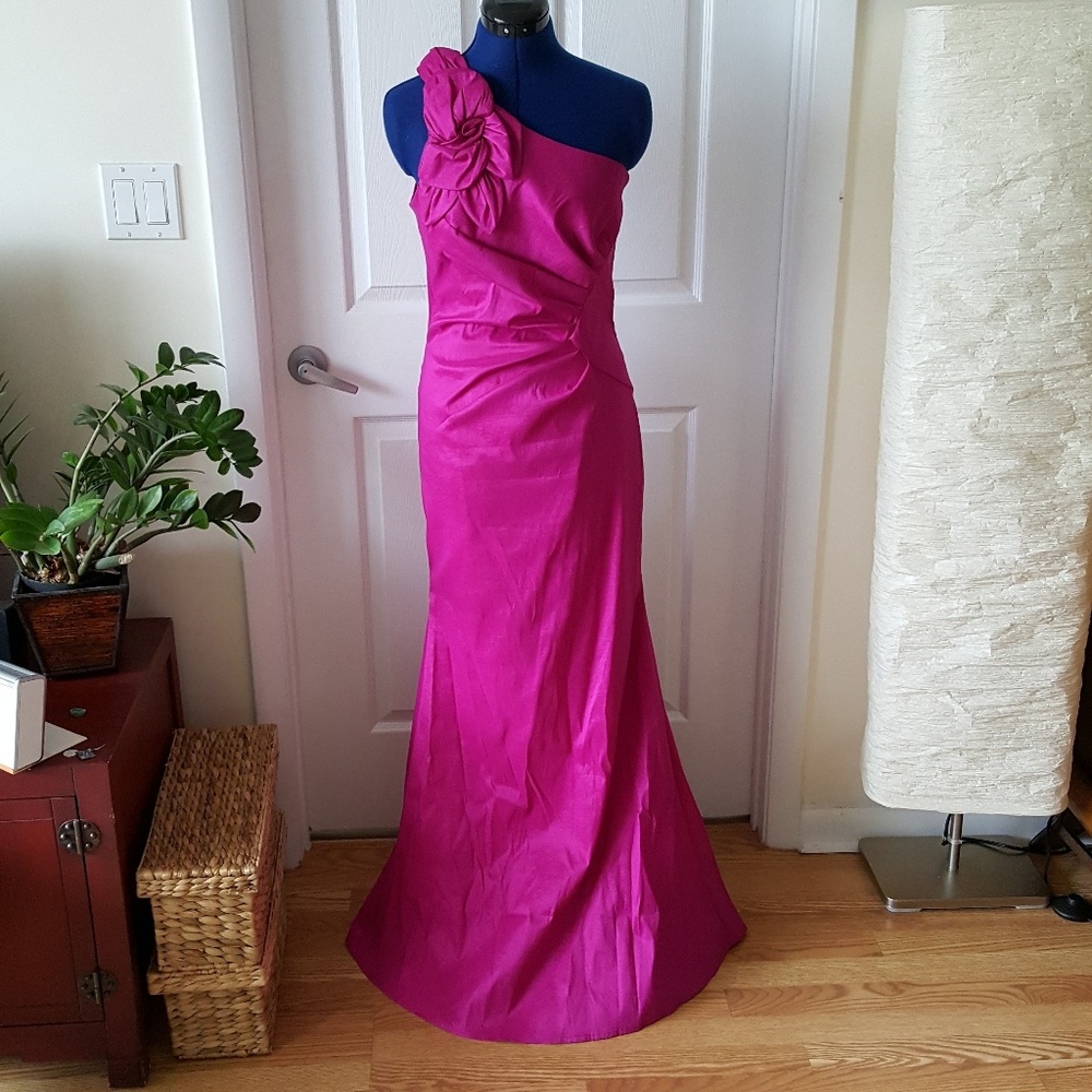 Party/ formal/prom dress