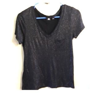 Rock & Republic black shimmer tshirt. Small