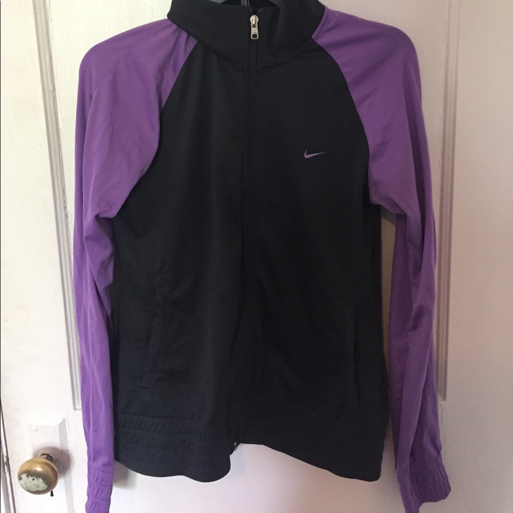 Nike zip up sweatshirt